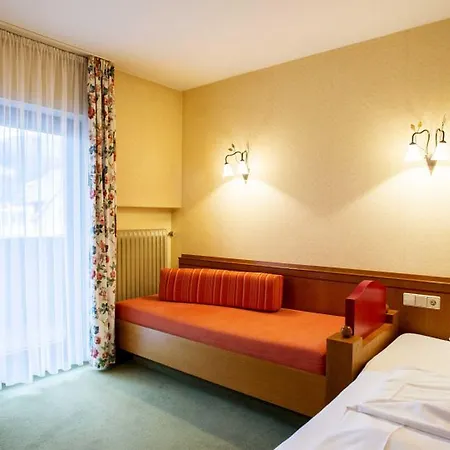 Hotel Landidyll Zum Kreuz 3*