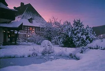 Landidyll Zum Kreuz Hotel 3*