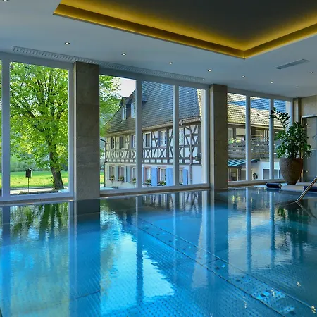 Landidyll Zum Kreuz Hotel 3*